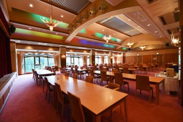 大ホール　紅葉の間